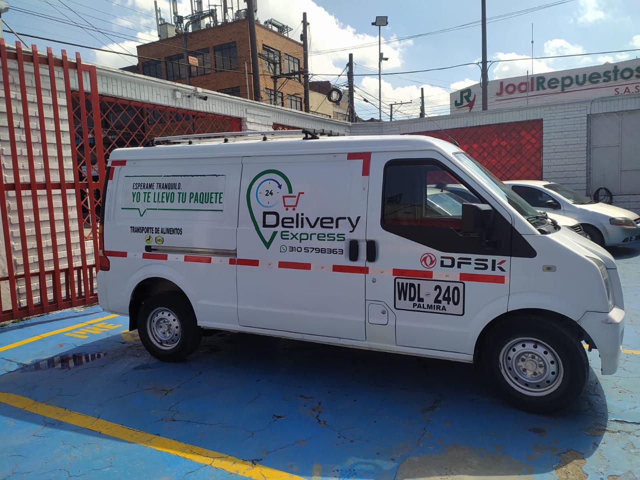Van de Delivery Express
